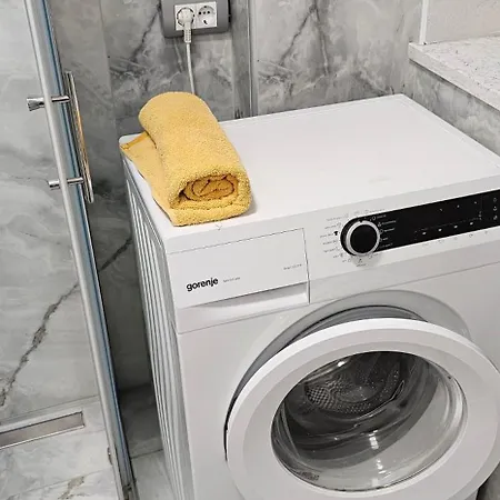 Zaprto 1 * Lublaň